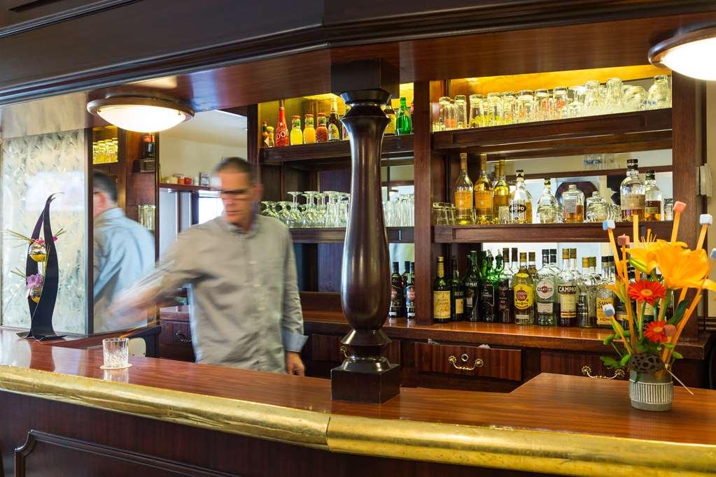 The Originals City, Hotel Du Chateau, Pontivy Εστιατόριο φωτογραφία