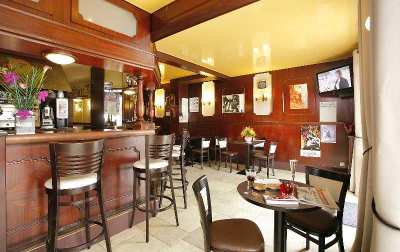 The Originals City, Hotel Du Chateau, Pontivy Εξωτερικό φωτογραφία
