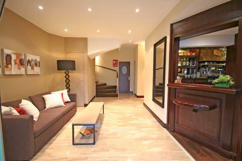 The Originals City, Hotel Du Chateau, Pontivy Εξωτερικό φωτογραφία