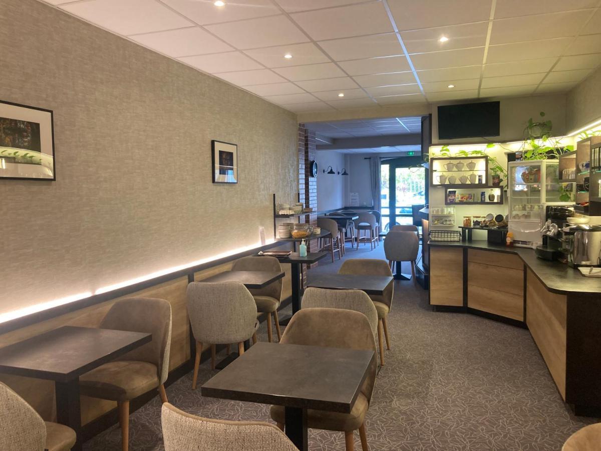 The Originals City, Hotel Du Chateau, Pontivy Εξωτερικό φωτογραφία
