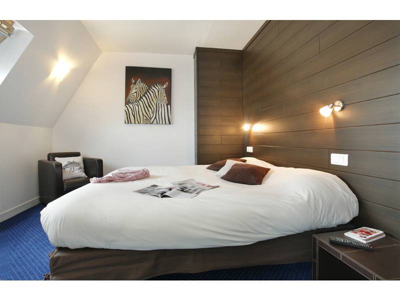 The Originals City, Hotel Du Chateau, Pontivy Εξωτερικό φωτογραφία