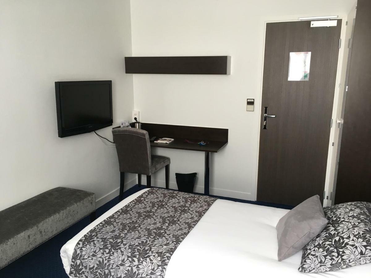 The Originals City, Hotel Du Chateau, Pontivy Εξωτερικό φωτογραφία